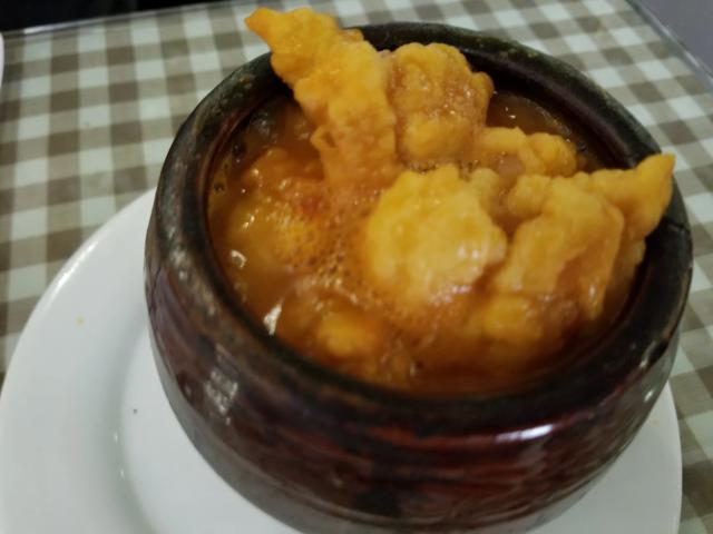 吃貨去哈爾濱一定要吃哪些當(dāng)?shù)氐男〕裕?></a></p>

<p>（5） 哈爾濱的燒烤也不錯(cuò)可以嘗嘗，哈爾濱的燒烤，碳烤居多，生肉烤制，烤出來的味道，對(duì)食材要求挺高，再就是調(diào)料來加入。有幾個(gè)店可以推薦，于家燒烤，道外北十八道街84.老味燒烤，安達(dá)街34號(hào)</p>
<p><a href=