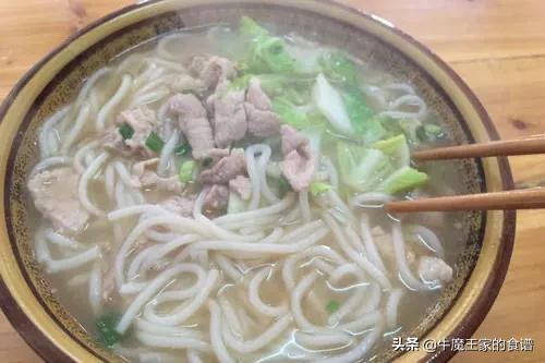 江西美食小吃，聽的最多的是炒米粉、拌米粉，還有什么特色美食推薦嗎？